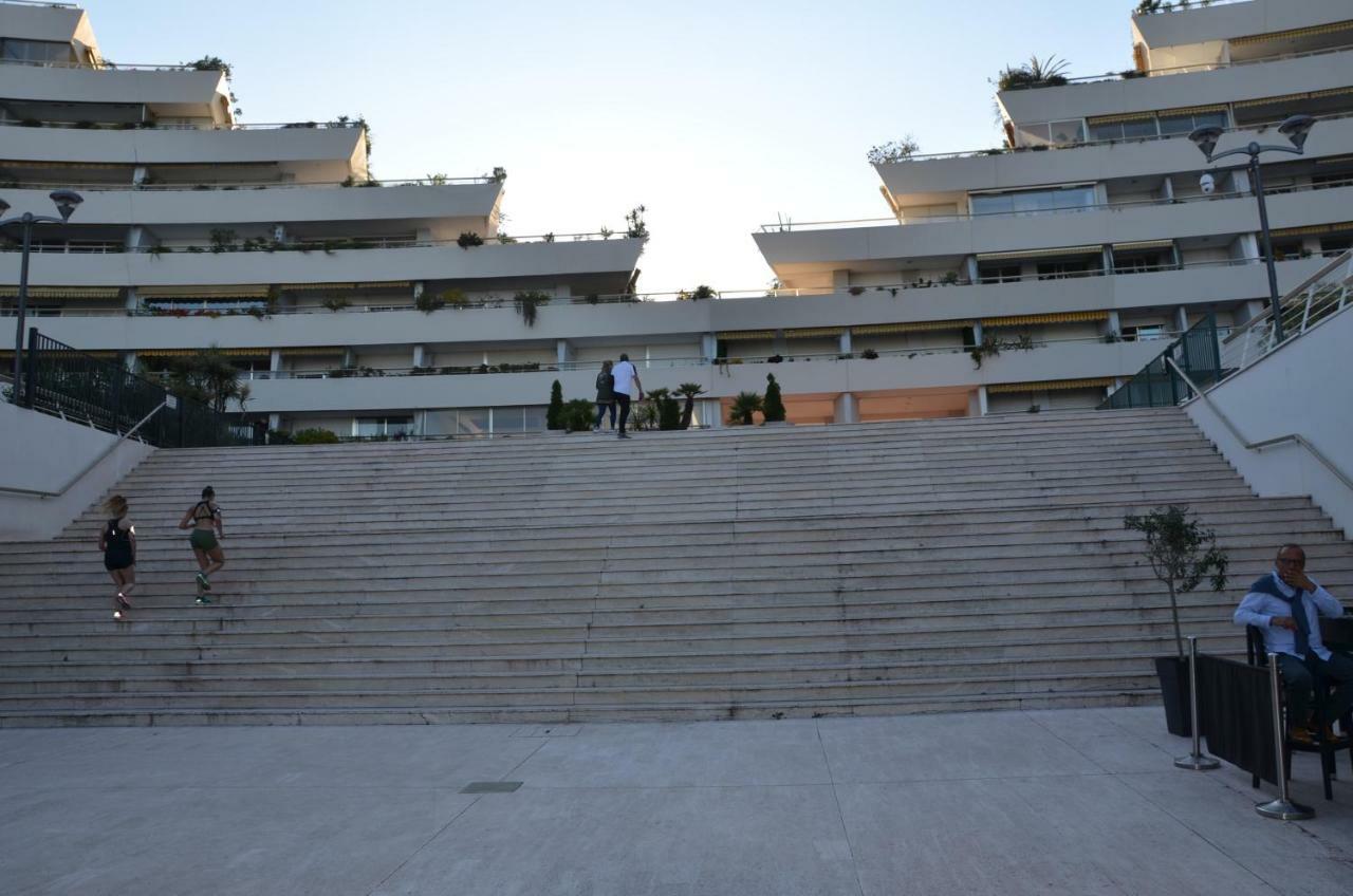 ヴィルヌーヴ・ルベDream French Riviera - Fame Marina Baie Des Angesアパートメント エクステリア 写真